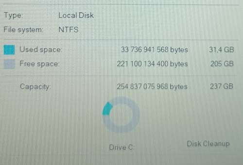 Dell Vostro 5568 Intel i5-7200U@2.5GHz,16Gb RAM, 240GB SSD, Windows 11
