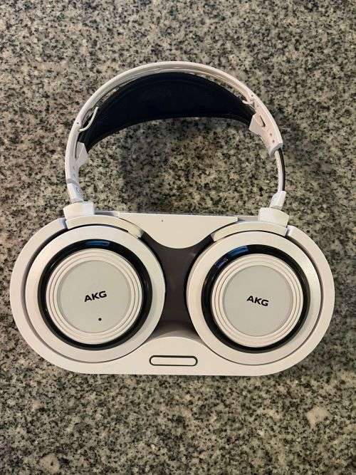 AKG K935 WIRELESS HEADPHONE