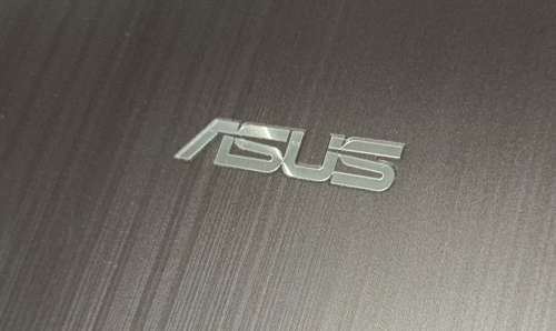 Mint condition Asus VivoBook X540BA, AMD A4-9125 Processor, Radeon R3 Graphics, 8GB RAM, 120GB SSD