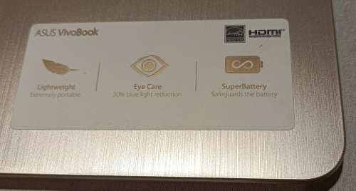 Mint condition Asus VivoBook X540BA, AMD A4-9125 Processor, Radeon R3 Graphics, 8GB RAM, 120GB SSD