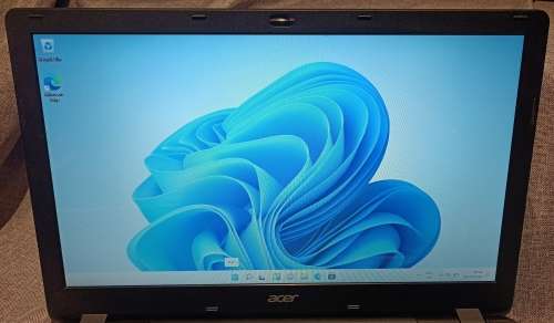 Acer Aspire E15 E571-334K, Intel i3-4030U@1.9GHz, 8GB RAM, 120GFB Samsung SSD, Windows 11