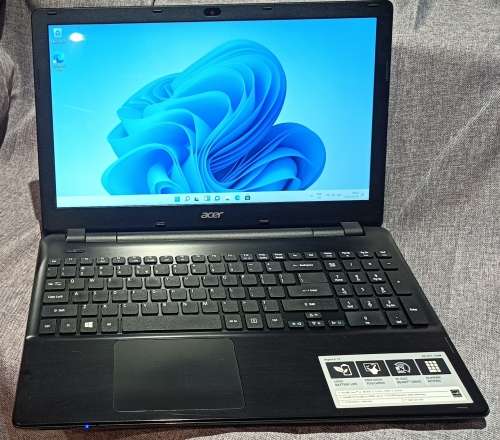 Acer Aspire E15 E571-334K, Intel i3-4030U@1.9GHz, 8GB RAM, 120GFB Samsung SSD, Windows 11