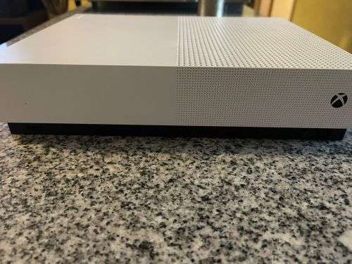 X BOX ONE S DIGITAL 1TB