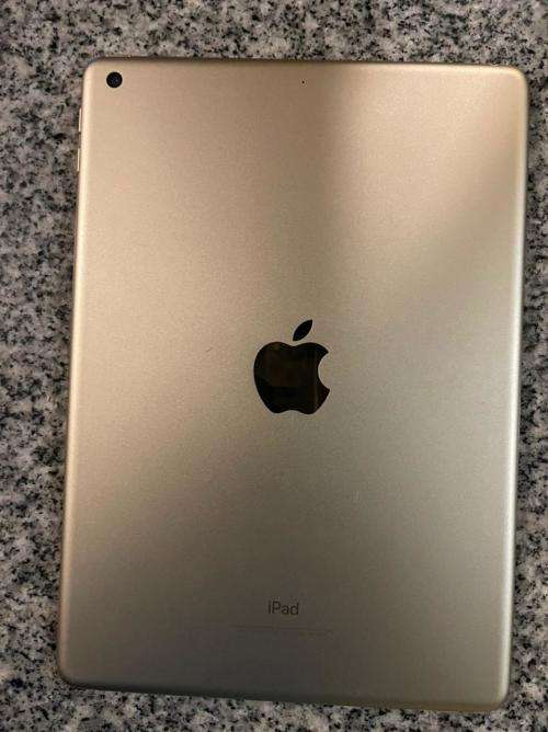 IPAD AIR 5TH GEN  A1822 32GB WIFI