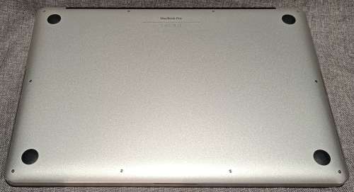 Apple MacBook Pro A1398 15-Inch Retina Display, Core i7@2.2GHz, 16GB Memory, 256GB SSD