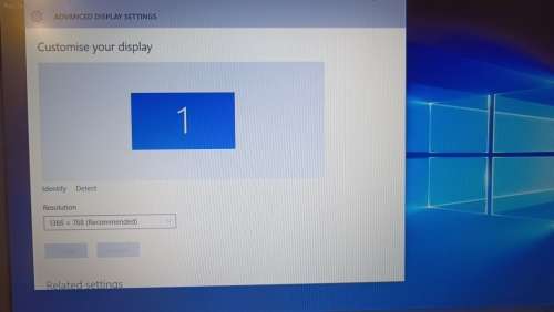 Dell Vostro 3550, Intel i7-2640M@2.8GHz, Radeon 6700M GPU, 8GB RAM, 120GB SSD,Windows 10 Pro