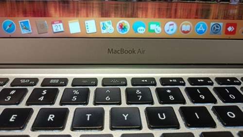 Apple MacBook Air `Core i5` 1.7 13` (Mid-2011), 4GB Memory, 250GB SSD, MacOS High Sierra