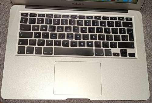 Apple MacBook Air `Core i5` 1.7 13` (Mid-2011), 4GB Memory, 250GB SSD, MacOS High Sierra