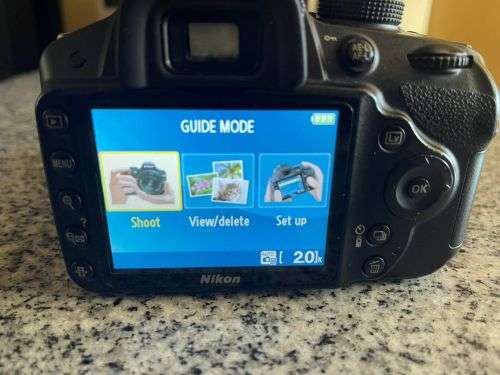 Nikon D3200 with 18-55mm f/3.5-5.6 Auto Focus-S DX VR NIKKOR Zoom Lens and Extra Batt Mint Condition