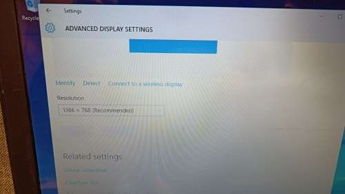 Dell Inspiron 15 3543 Intel i7-5500U@2.4GHz, GeForce 840M 2GB GPU, 8GB RAM, 1TB HDD, Windows 10