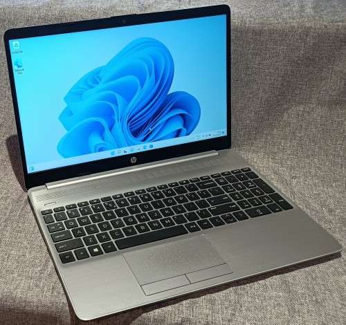 HP 255 G8, AMD 3020e with Radeon Graphics, 16GB RAM, 256GB M.2 NVMe SSD, 15.6` 1366x768 LED display