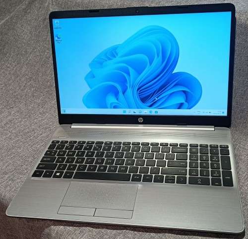 HP 255 G8, AMD 3020e with Radeon Graphics, 16GB RAM, 256GB M.2 NVMe SSD, 15.6` 1366x768 LED display