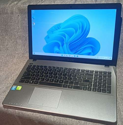 Asus X550LC Intel i7-5400U@1.8GHz, Nvidia Geforce 720M 2GB VRAM, 8GB memory, 1TB HDD, Windows 11