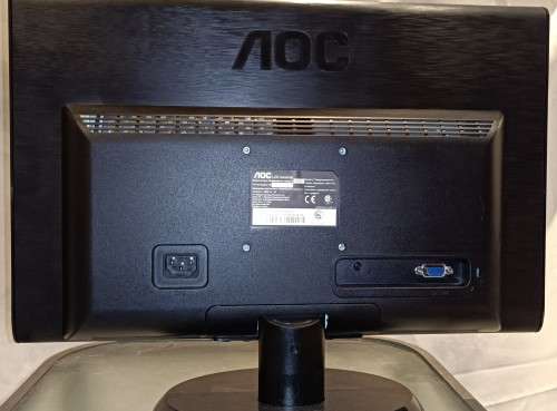 Complete Package, Dell OptiPlex 9020 i5-4570@3.2GHz,8GB RAM, 240GB SSD, AOC 18.5` Monitor etc