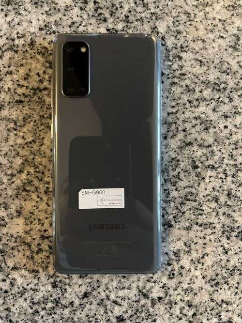 Samsung Galaxy S20 Sm-G980F/Dual Sim 128GB 8gb ram grey Mint Condition