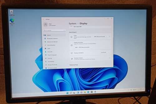 Complete Dell Optiplex 7010 system, Intel i5-3470, 8GB RAM, 240GB SSD,1TB HDD, 22` Dell Monitor etc