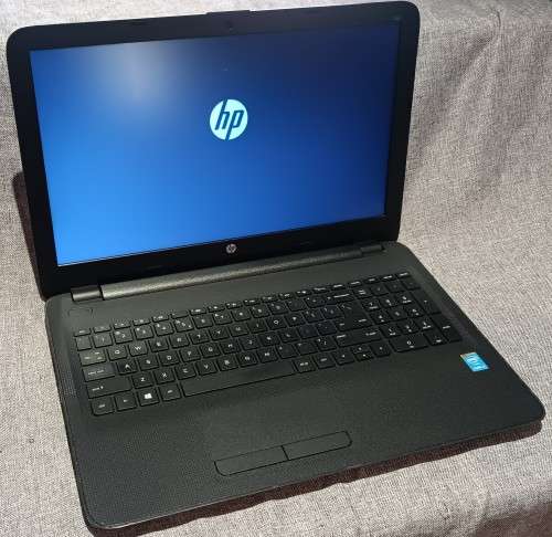 HP 250 G4, 15.6` Display, Intel i3-5005U@2GHz, 8GB Memory, 250GB Crucial SSD, Windows 11 Pro