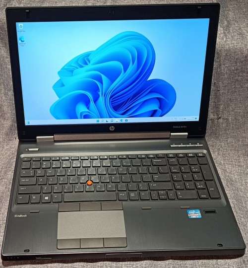 HP EliteBook WorkStation 8570w, Nvidia Quadro K1000M, Intel i7-3630QM@2.4GHz, 16GB RAM, SSD+HDD