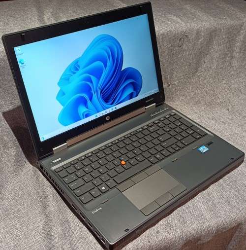 HP EliteBook WorkStation 8570w, Nvidia Quadro K1000M, Intel i7-3630QM@2.4GHz, 16GB RAM, SSD+HDD