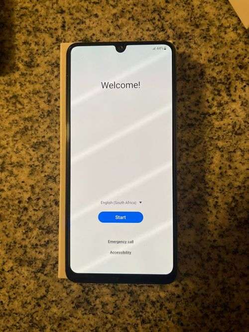 SAMSUNG GALAXY A32 SM-A325F  SINGLE SIM 4GB RAM 128GB STORAGE NEW OPEN BOX