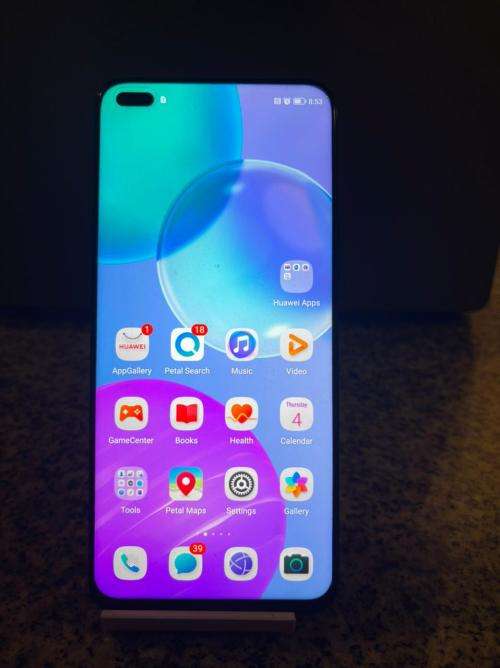 HUAWEI NOVA 8I SINGLE SIM MINT CONDITION 6GB RAM 128 GB