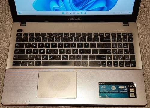 Asus X550CA, 15.6` Display, Intel i7-3537U@2.5GHz, 8GB RAM, 1TB HDD, Windows 11Pro