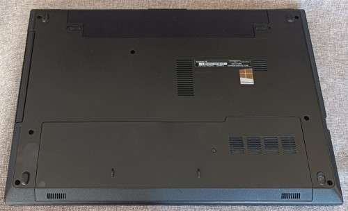 Dell Inspiron 15 3542, 15` 1366x768 Display, Intel i5-4210U@1.7GHz, 8GB RAM, 1Tb HDD, Win 11 Pro