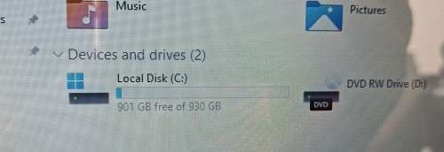 Dell Inspiron 15 3542, 15` 1366x768 Display, Intel i5-4210U@1.7GHz, 8GB RAM, 1Tb HDD, Win 11 Pro