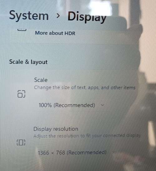 Dell Inspiron 15 3542, 15` 1366x768 Display, Intel i5-4210U@1.7GHz, 8GB RAM, 1Tb HDD, Win 11 Pro