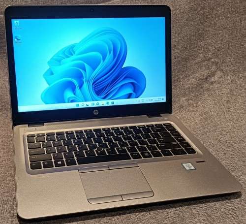 HP EliteBook 840G3, 14` FHD LED Display, Intel i5-6300U@2.4GHz, 16GB RAM, 512GB m.2 SSD, 500GB HDD
