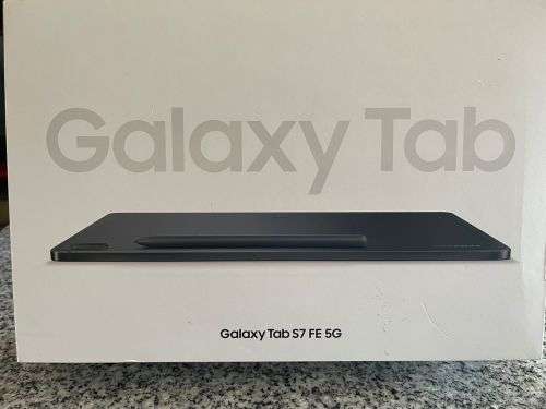 Samsung Galaxy Tab S7 FE 5G 128GB - Mystic Black mint condition With Keyboard and S Pen