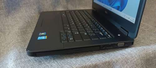 Dell Latitude E5440, Nvidia GT720M GPU,  Intel i7-4600U@2.1GHz, 8GB RAM, 500GB HDD, 14`HD 1366*768