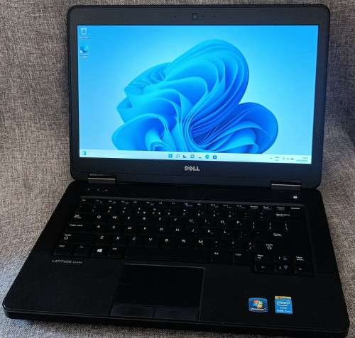 Dell Latitude E5440, Nvidia GT720M GPU,  Intel i7-4600U@2.1GHz, 8GB RAM, 500GB HDD, 14`HD 1366*768