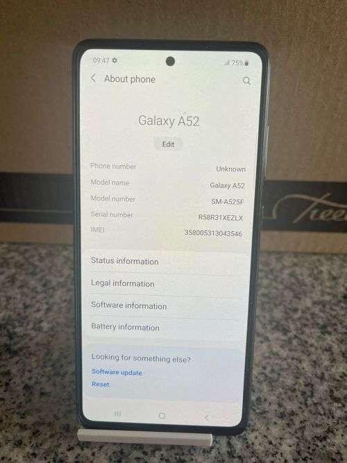 SAMSUNG A52 4GB RAM 128GB MEMORY SINGLE SIM   MINT CONDITION