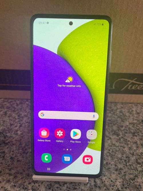 SAMSUNG A52 4GB RAM 128GB MEMORY SINGLE SIM   MINT CONDITION