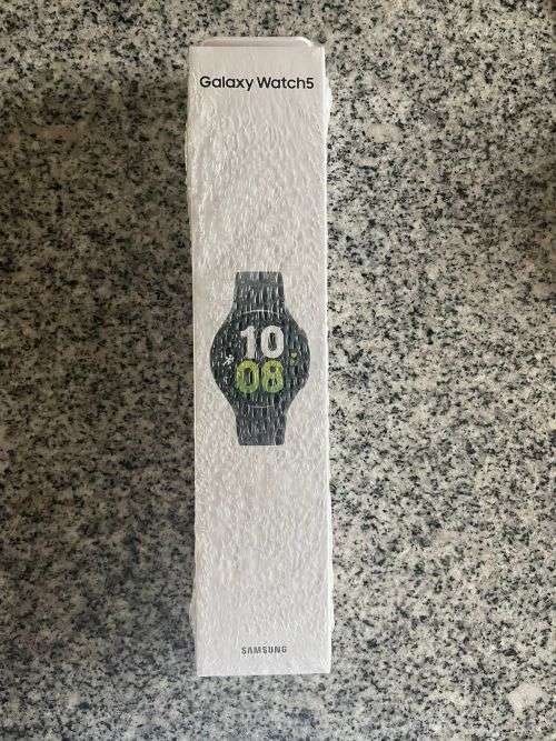 SAMSUNG GALAXY WATCH 5 44MM R915F  LTE ,GPS , BLUETOOTH ,WIFI NEW SEALED