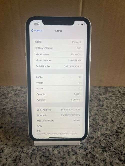 i PHONE XR WHITE 64GB MINT CONDITION  92% BATT HEALTH