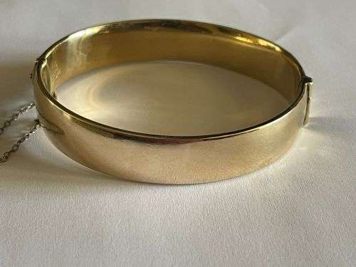 Stunning Solid Vintage 9ct 1/5th Metal Core Bangle!! 21.6 Grams
