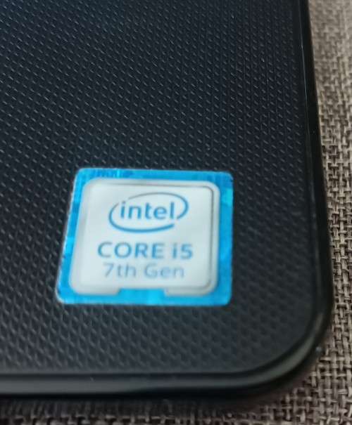 Dell Vostro 15-3568, Intel i5-7200U@2.5GHz, 12GB RAM, 240GB SSD, 15.6` Display (1366x768), Win11 Pro