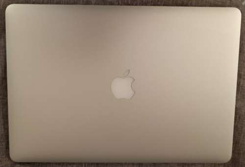 Apple MacBook Pro Retina 15` Mid 2015 A1398, 16GB RAM, Intel i7@2.2GHz, 250GB SSD, MacOS Monterey
