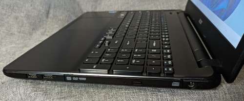 Acer Extensa 2510, Intel i5-4210U@2.4GHz, 4GB RAM, 320GB HDD, 15.6` HD (1366x768)Display, Win 11