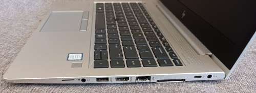 HP EliteBook 840 G5, 7th Gen i7-7500U@2.7GHz, 16GB RAM, 256GB m.2 SSD, 14` FHD Display, Win 11