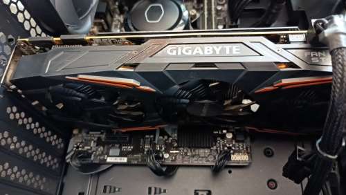 Gaming PC, 9th Gen i5-9400@2.9GHz, NVIDIA 1070Ti, 32GB RAM, 2 x SSD`s, 23` Monitor, Keyboard, Mouse