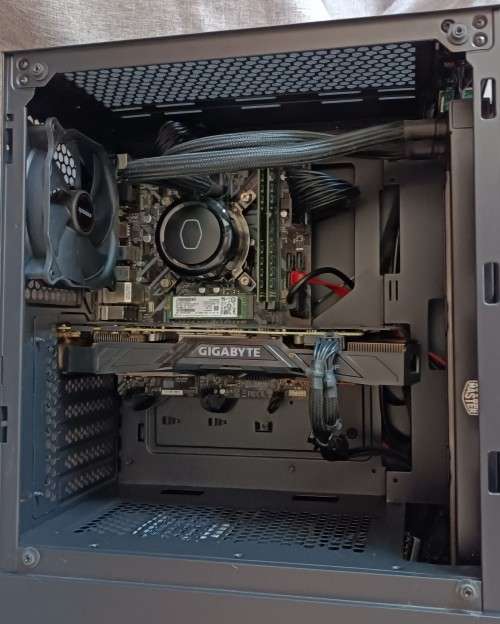 Gaming PC, 9th Gen i5-9400@2.9GHz, NVIDIA 1070Ti, 32GB RAM, 2 x SSD`s, 23` Monitor, Keyboard, Mouse