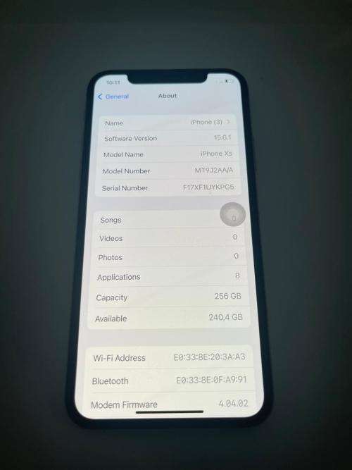 i PHONE XS  256GB MINT CONDITION