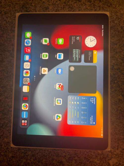 IPAD 9TH GEN WIFI A2602 64 GB MINT CONDITION