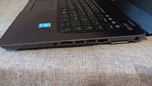 HP ZBook 14, AMD FirePro M4100,Intel i5-4200U@1.6Ghz, 8GB RAM, 512GB SSD, 14` LED Display (1366x768)