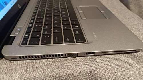 HP EliteBook 820 G4, 7th Gen Intel i7, 8GB RAM, 256GB SSD, 12.5` FHD Touchscreen, Windows 11