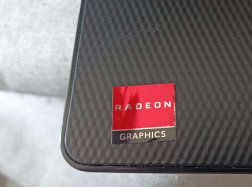 Dell Inspiron 3580,8th Gen i7-8565U CPU, Radeon 520 GPU, 24GB RAM,128GB m.2 SSD, 1TB HDD, 15.6` FHD