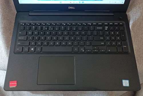 Dell Inspiron 3580,8th Gen i7-8565U CPU, Radeon 520 GPU, 24GB RAM,128GB m.2 SSD, 1TB HDD, 15.6` FHD